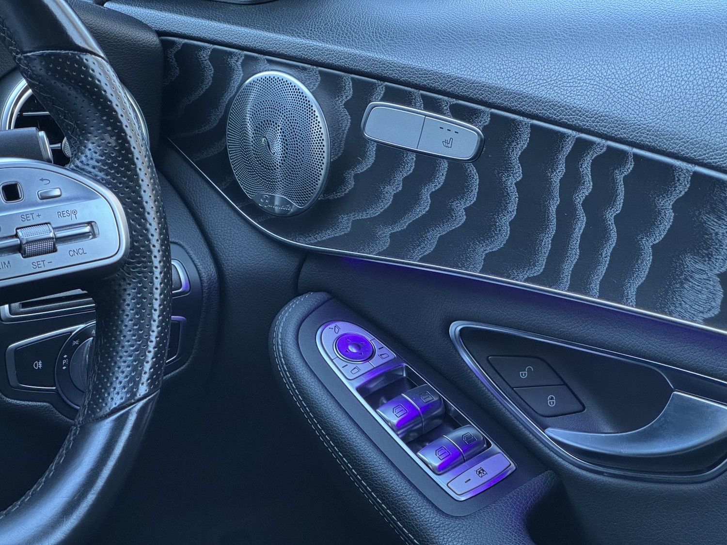 Used Mercedes-Benz C Class 2019 for sale - 76583302: Photo 20