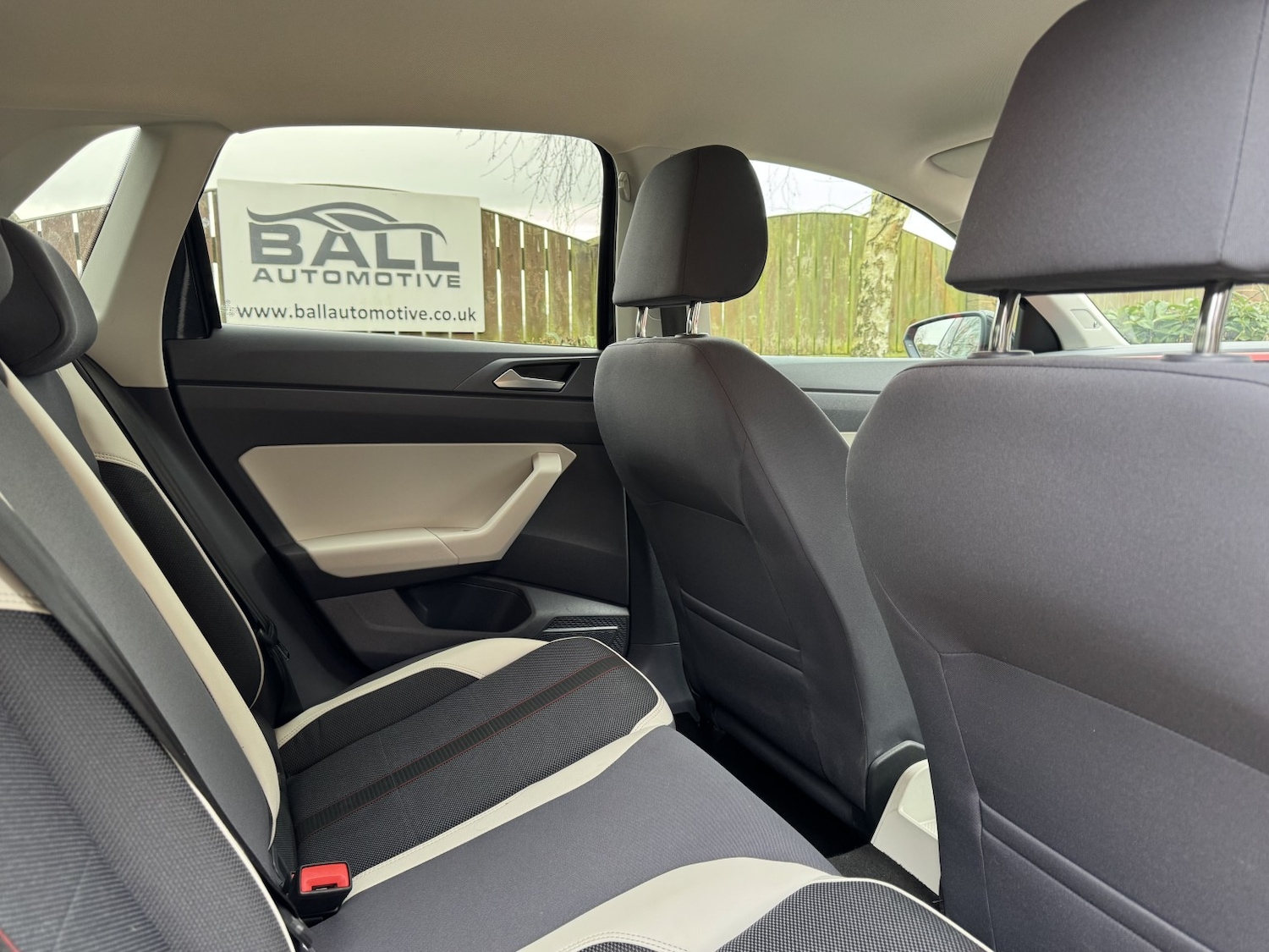 Used Volkswagen Polo 2020 for sale - 77118644: Photo 30