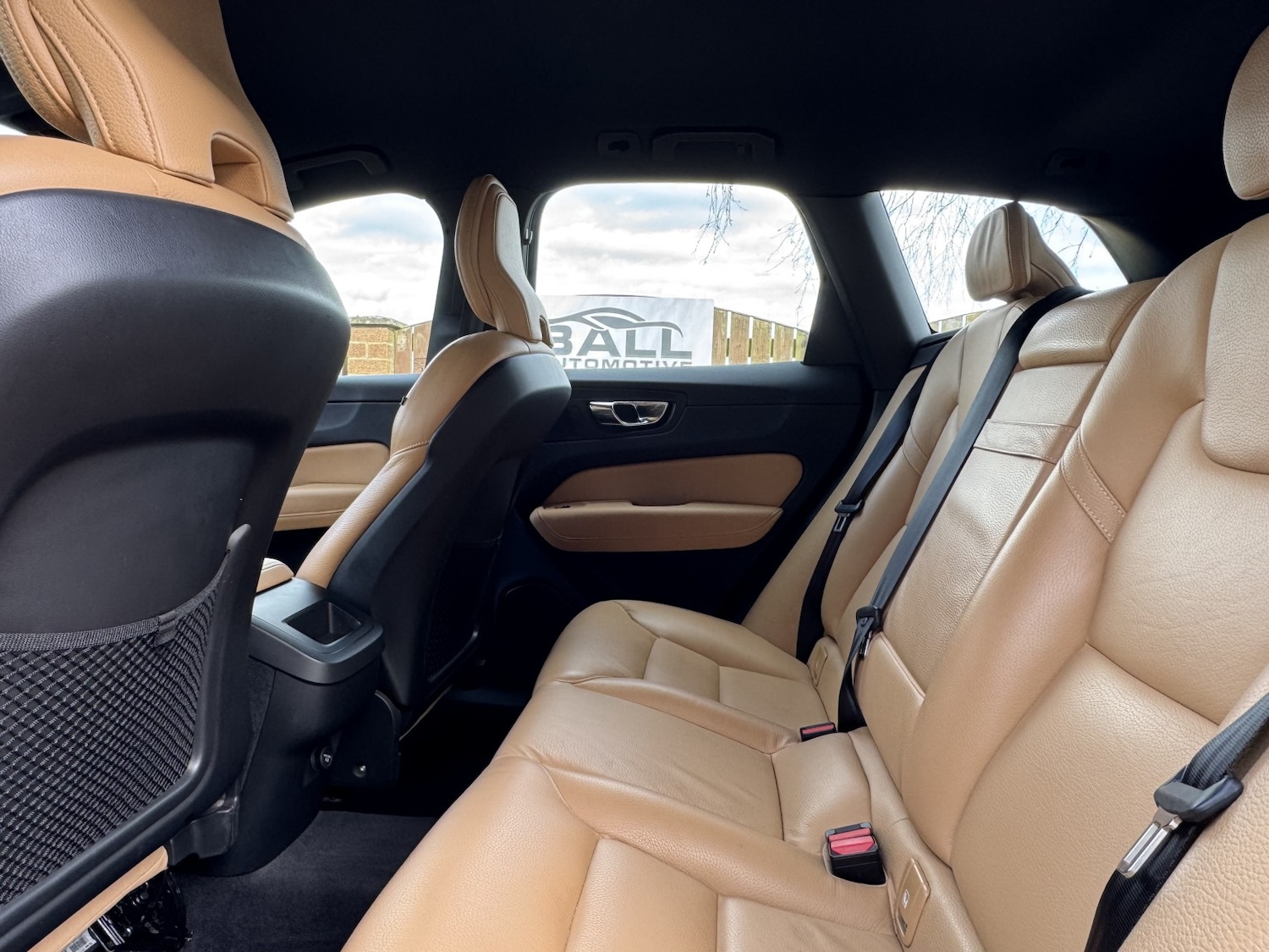 Used Volvo XC60 2018 for sale - 77643767: Photo 21