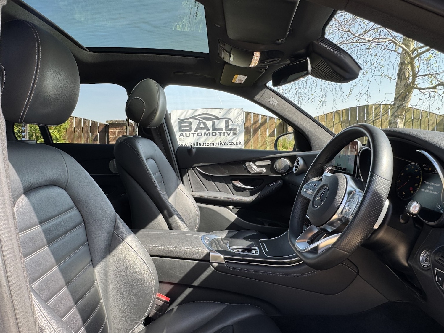 Used Mercedes-Benz GLC 2020 for sale - 78168733: Photo 11