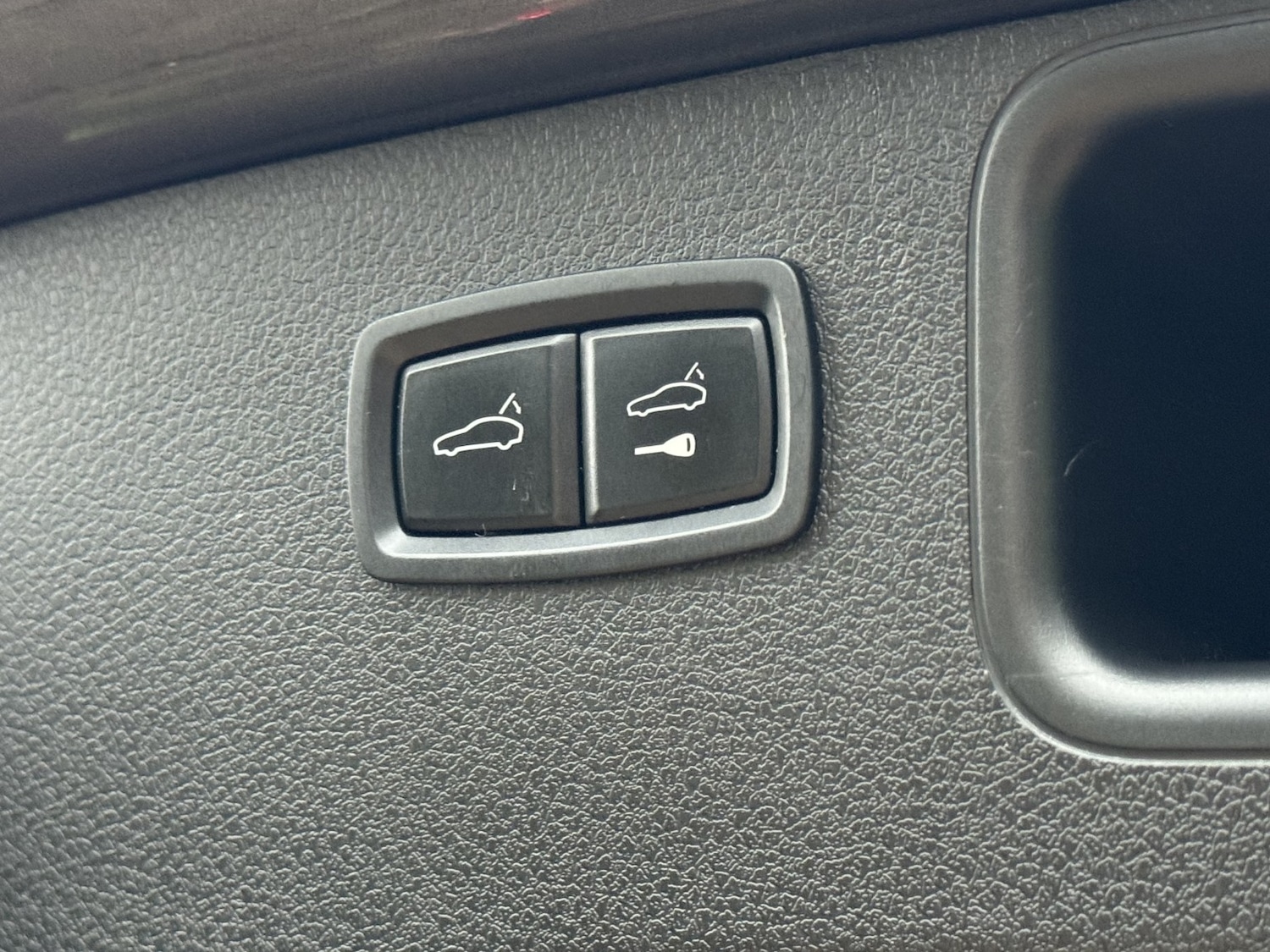 Used Porsche Macan 2015 for sale - 76237178: Photo 30