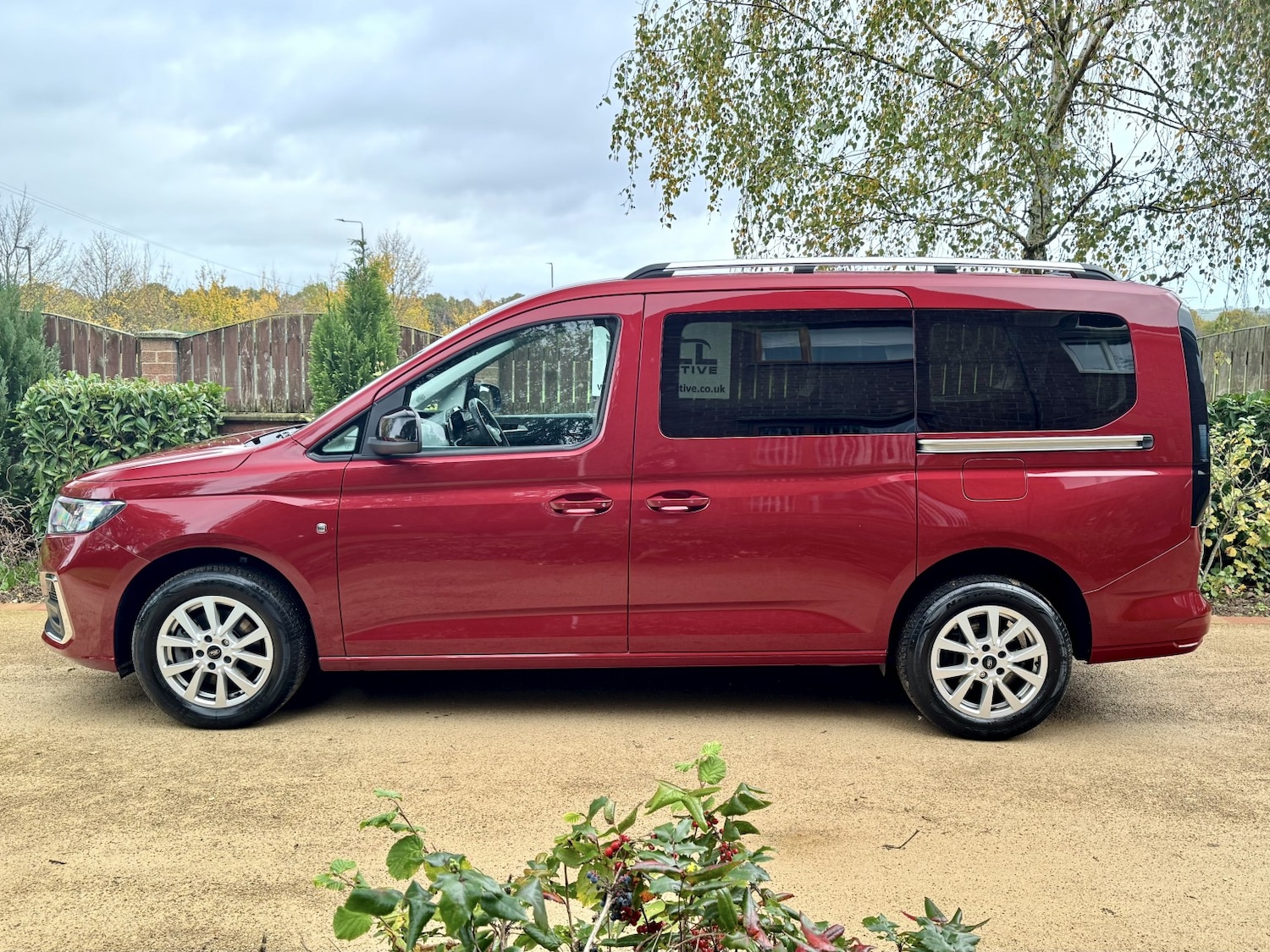 Used Ford Grand Tourneo Connect 2023 for sale - 76455444: Photo 2