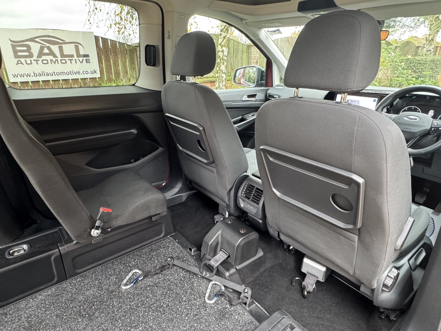 Used Ford Grand Tourneo Connect 2023 for sale - 76455444: Photo 31