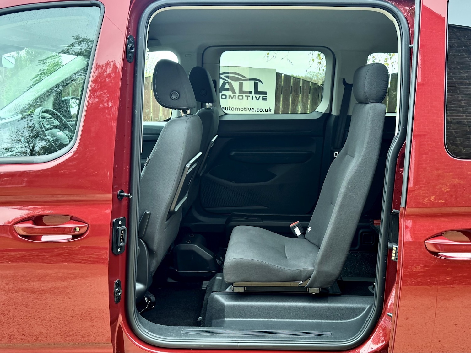 Used Ford Grand Tourneo Connect 2023 for sale - 76455444: Photo 33