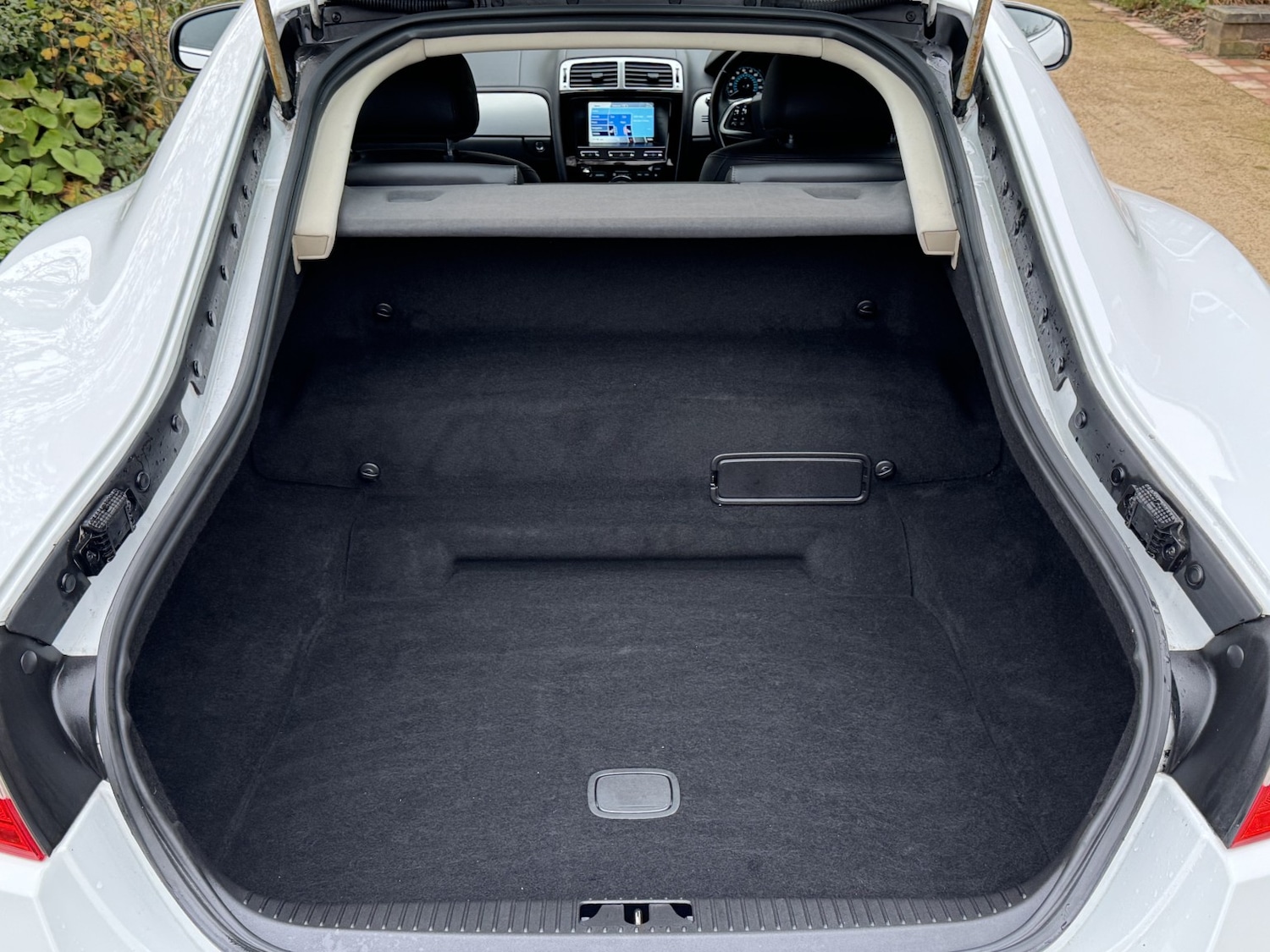 Used Jaguar XK 2013 for sale - 76510852: Photo 27