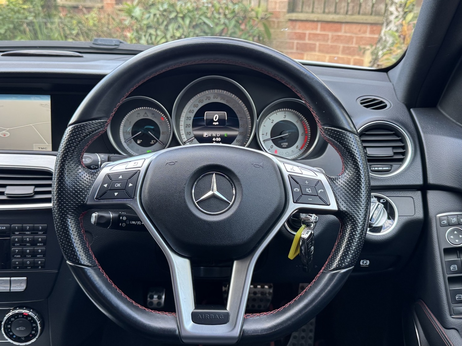 Used Mercedes-Benz C-Class 2013 for sale - 76120270: Photo 11
