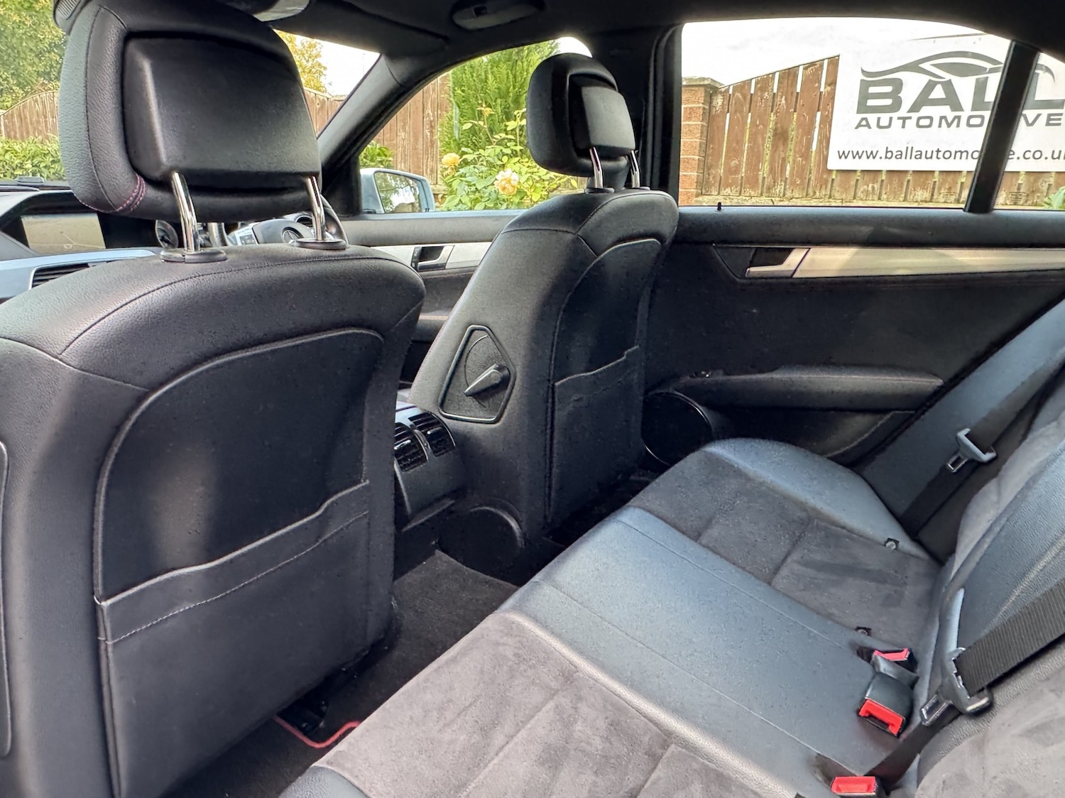 Used Mercedes-Benz C-Class 2013 for sale - 76120270: Photo 20