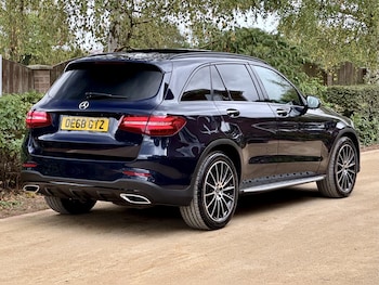 Used Mercedes-Benz GLC 2018 for sale - 75760456: Photo