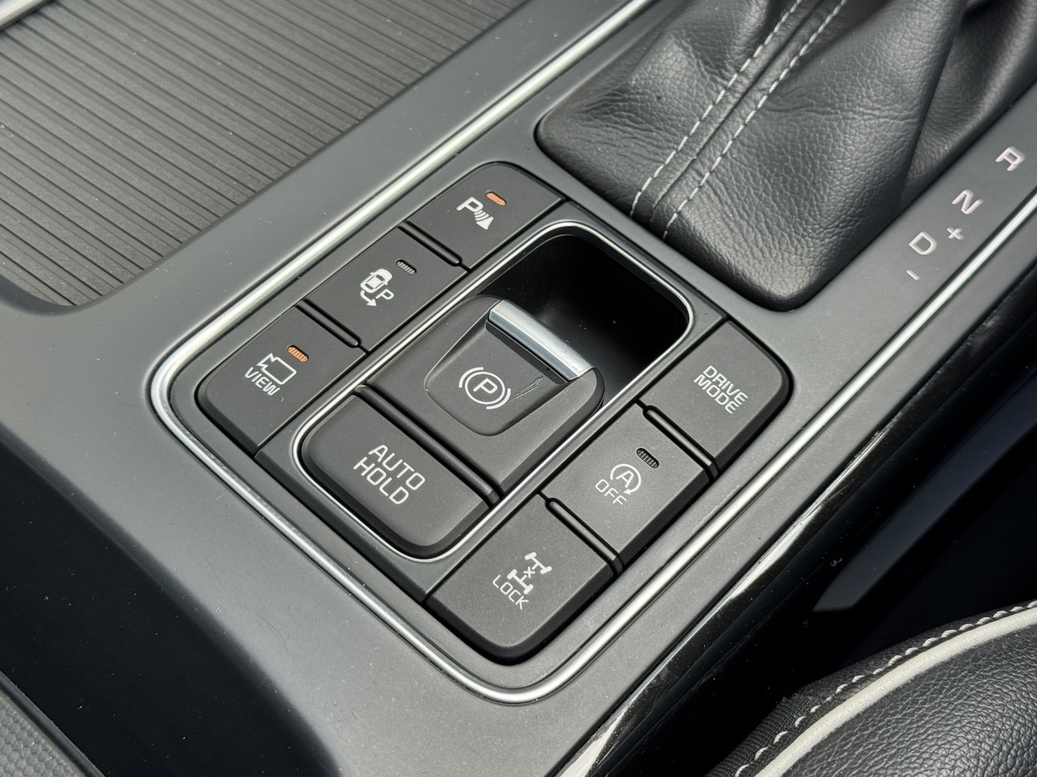 Used Kia Sorento 2017 for sale - 76120268: Photo 20