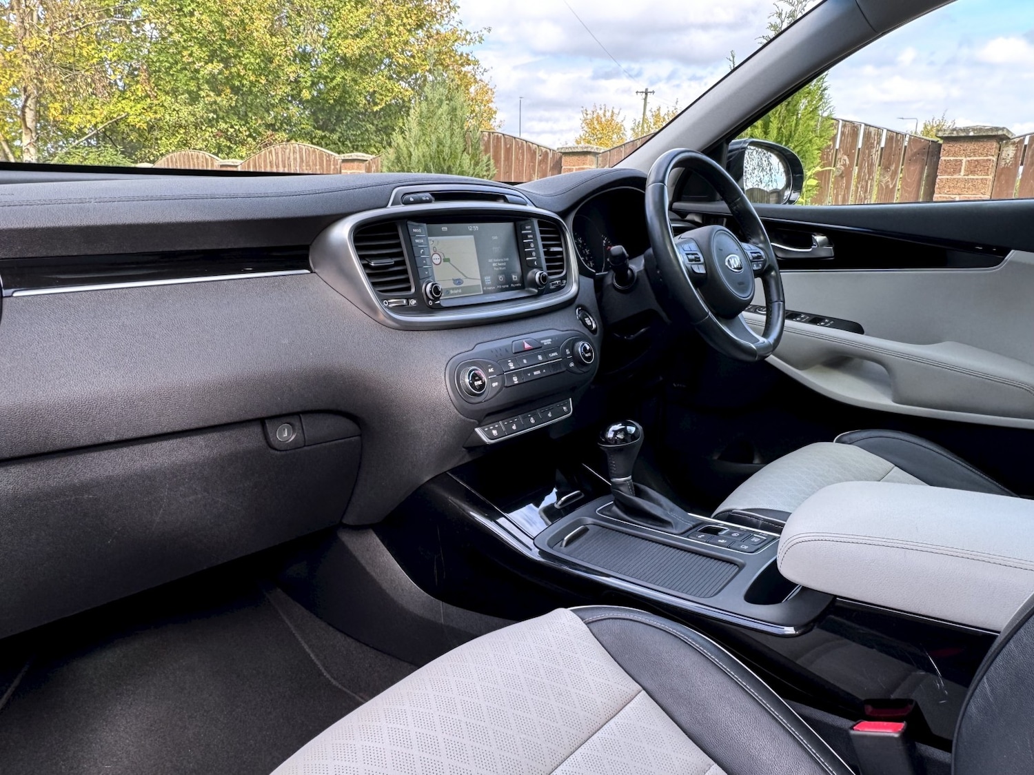 Used Kia Sorento 2017 for sale - 76120268: Photo 23