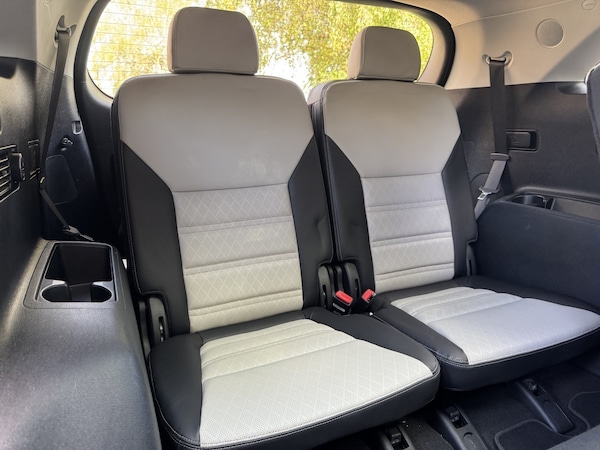 Used Kia Sorento 2017 for sale - 76120268: Photo 34