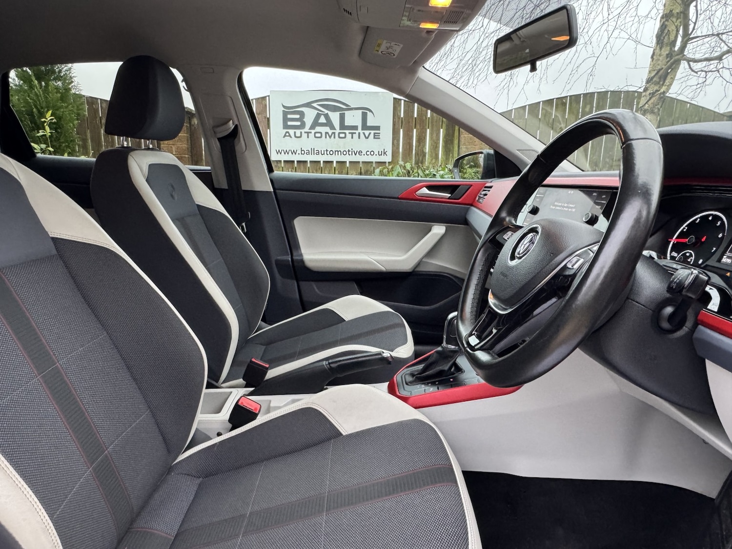 Used Volkswagen Polo 2019 for sale - 77370714: Photo 10