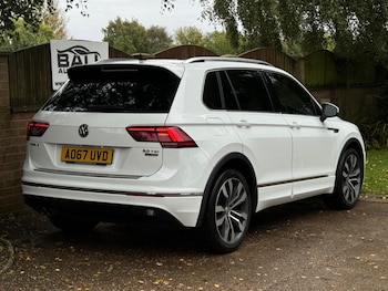 Used Volkswagen Tiguan 2017 for sale - 75613711: Photo
