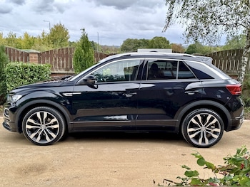 Used Volkswagen T-Roc 2019 for sale - 76058025: Photo