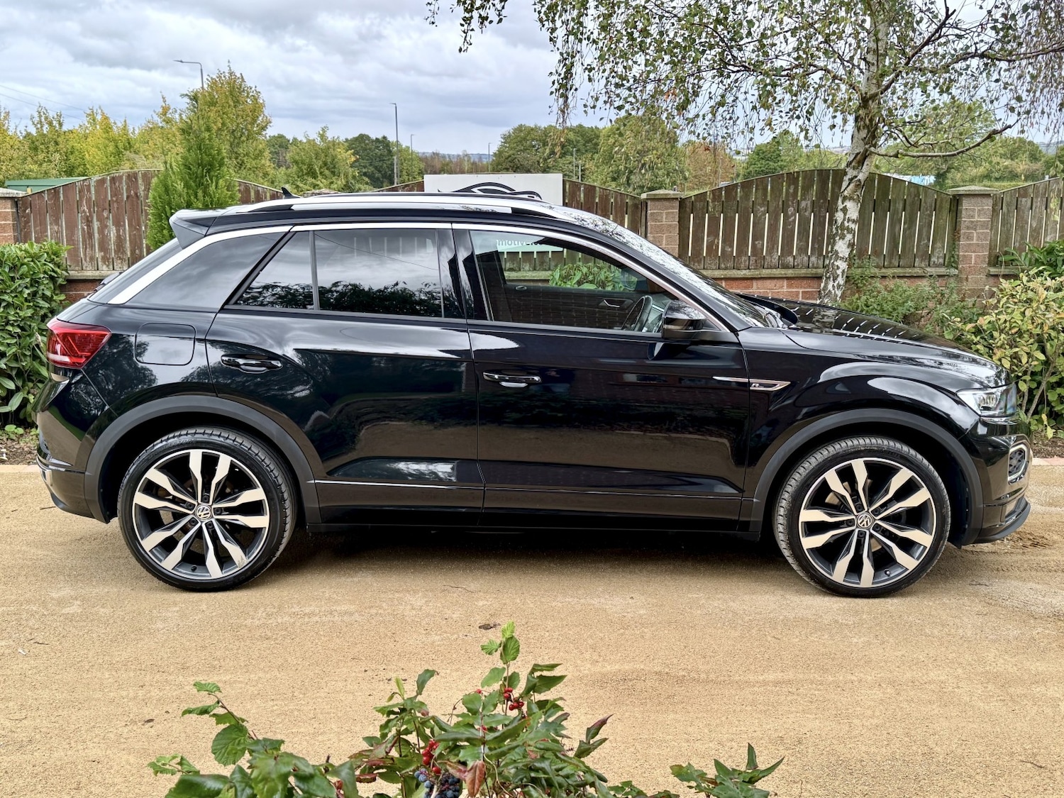 Used Volkswagen T-Roc 2019 for sale - 76058025: Photo 5