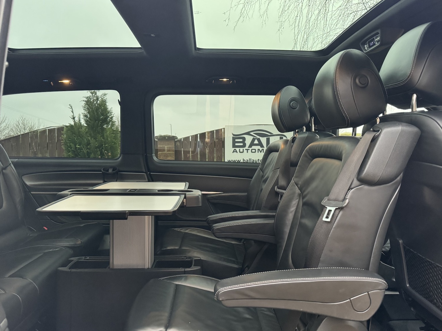 Used Mercedes-Benz V-Class 2018 for sale - 77339513: Photo 27