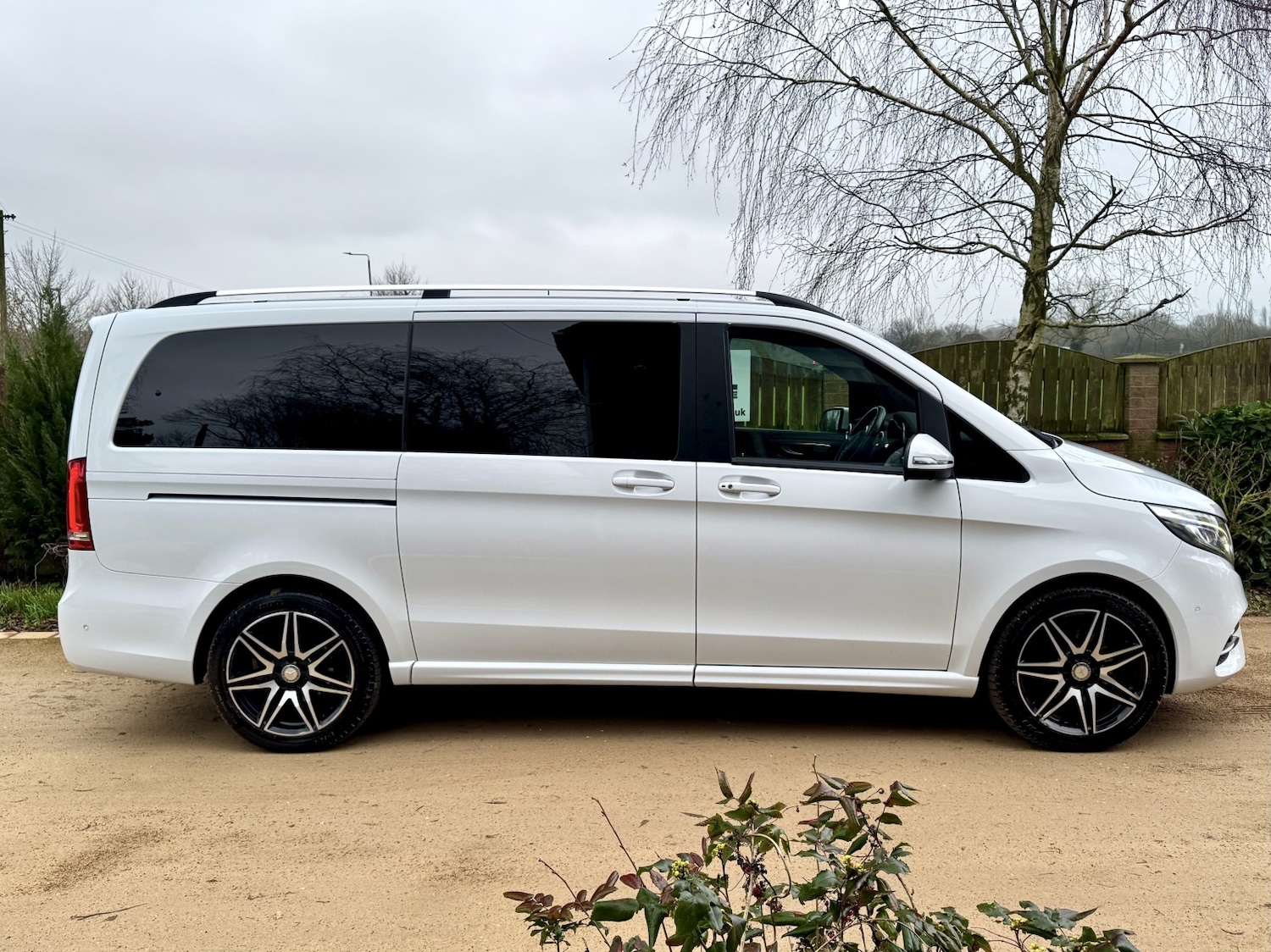 Used Mercedes-Benz V-Class 2018 for sale - 77339513: Photo 6