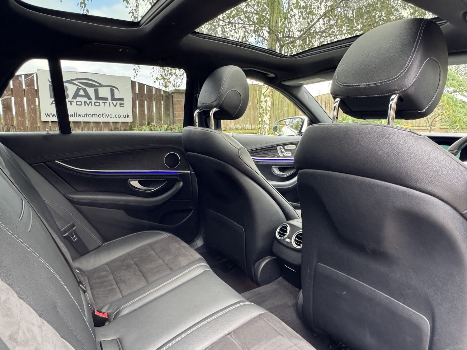 Used Mercedes-Benz E Class 2017 for sale - 76334804: Photo 25