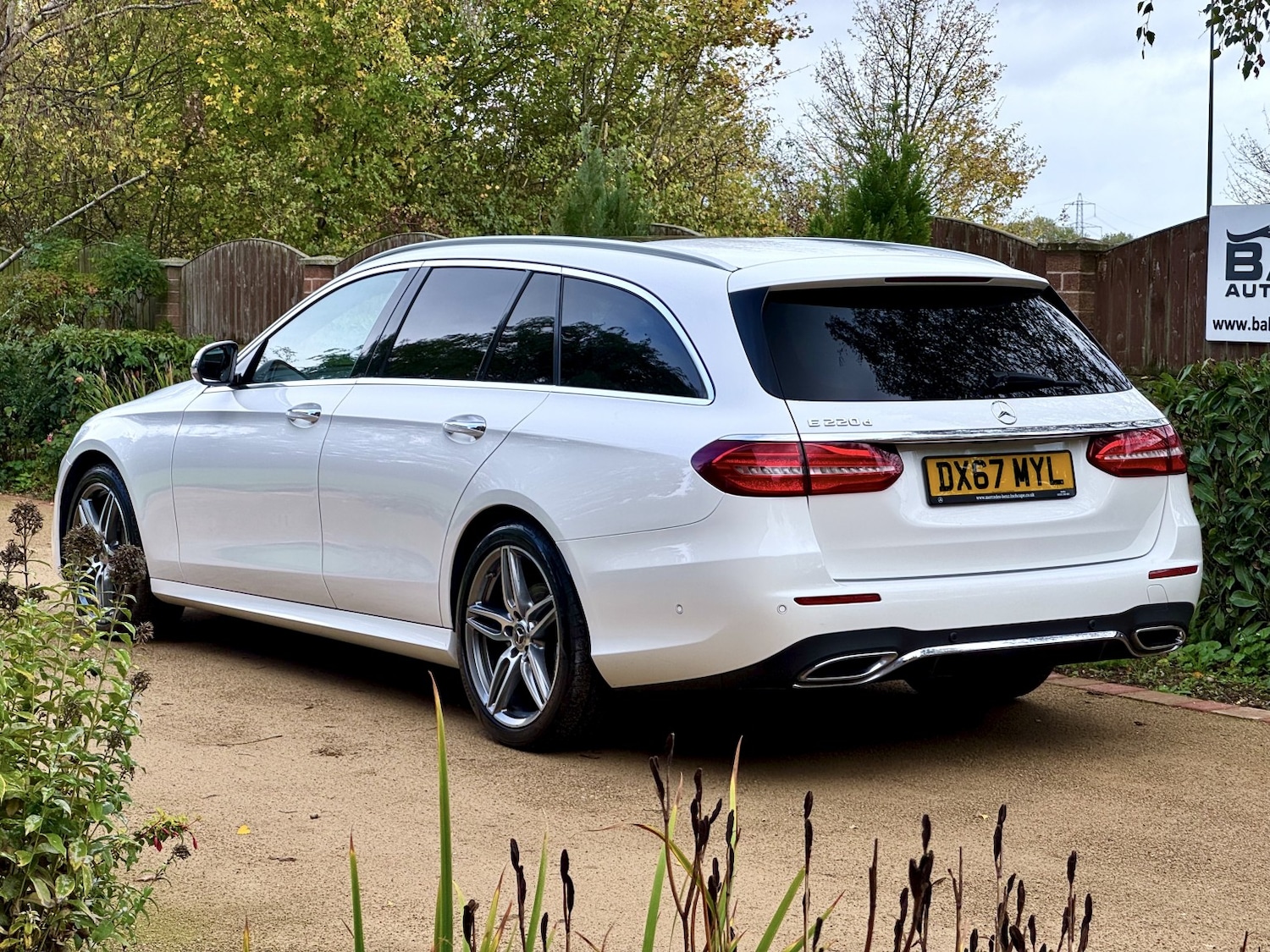 Used Mercedes-Benz E Class 2017 for sale - 76334804: Photo 3