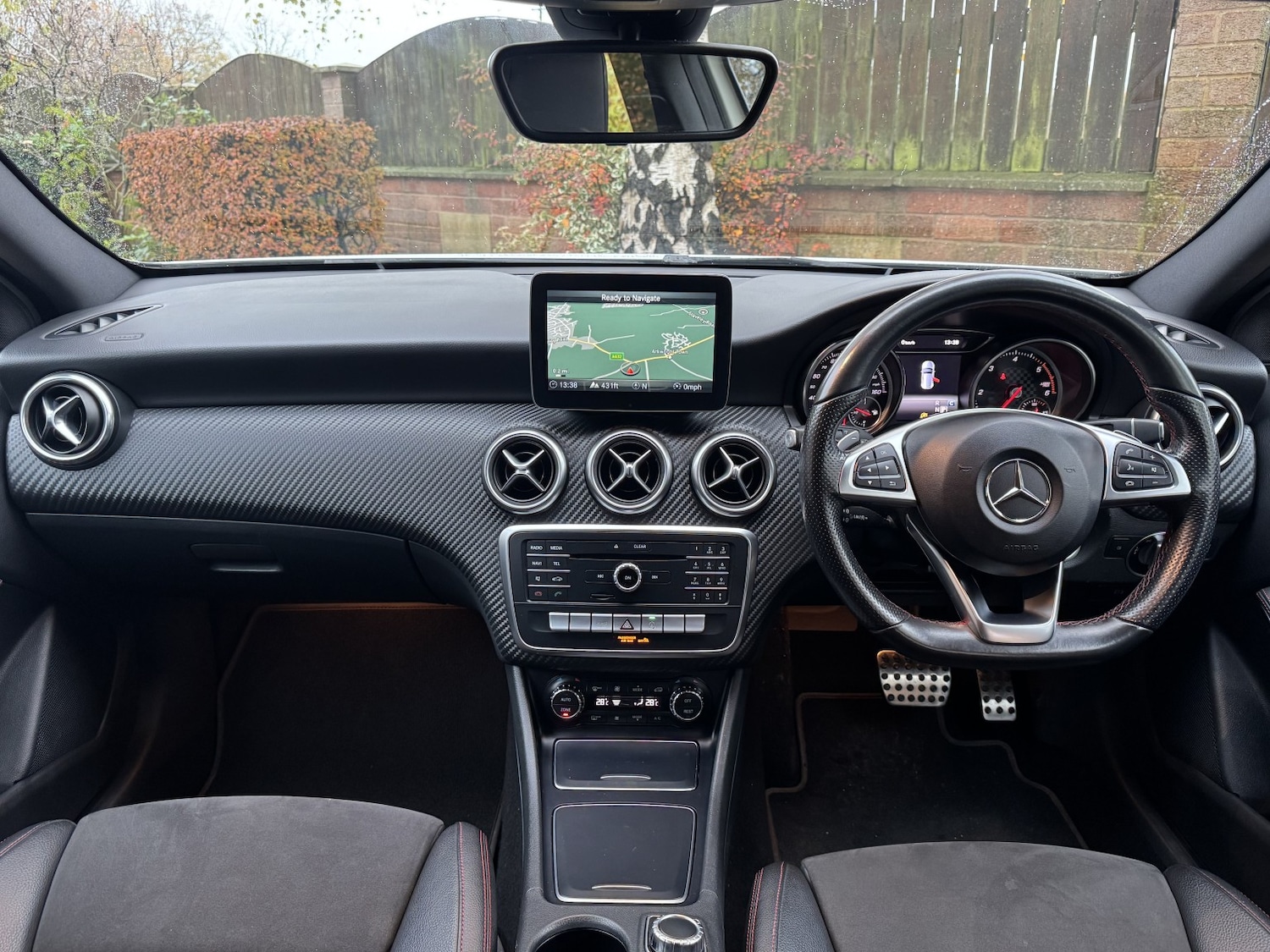 Used Mercedes-Benz A-Class 2017 for sale - 76741364: Photo 11