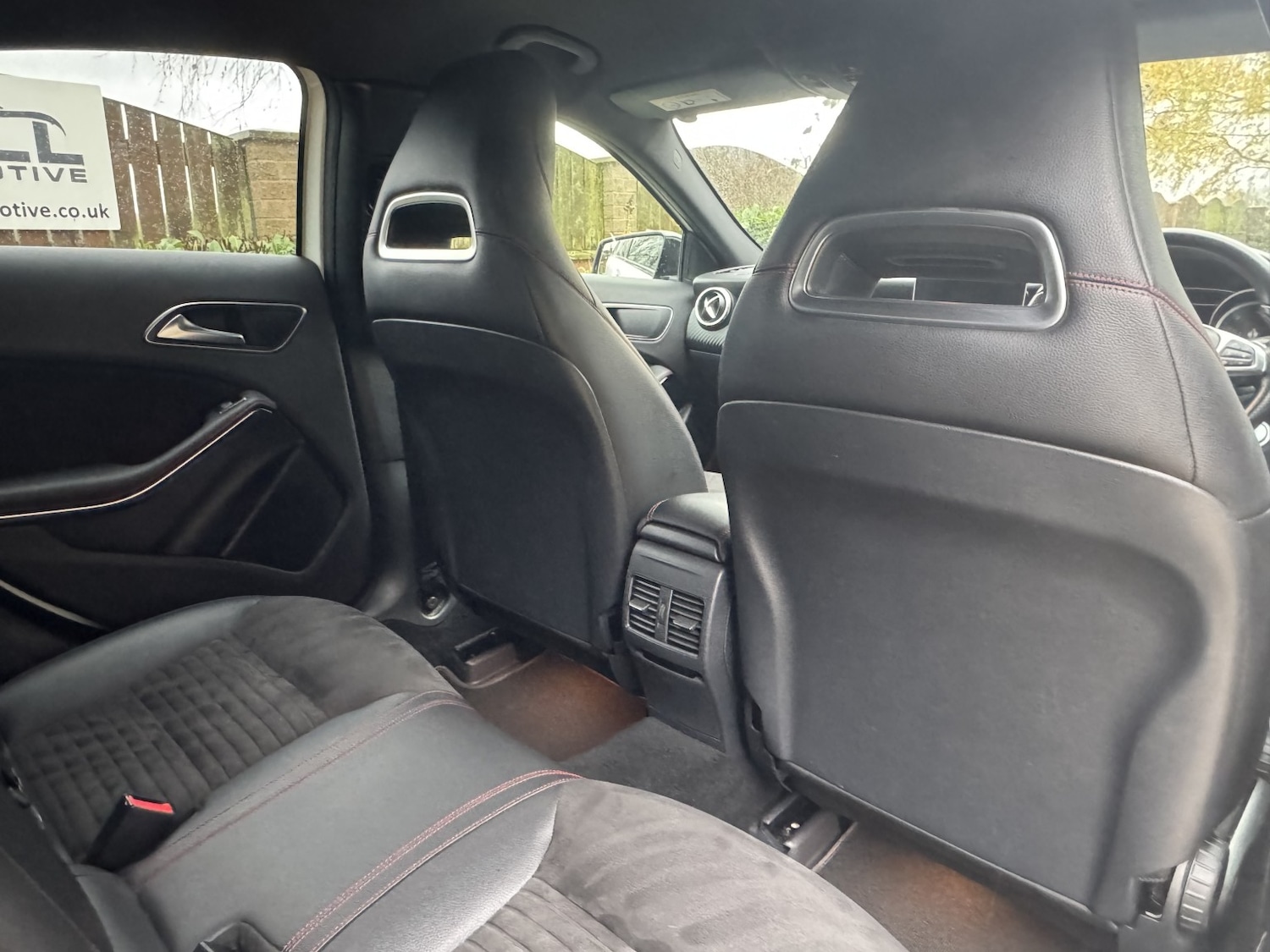 Used Mercedes-Benz A-Class 2017 for sale - 76741364: Photo 27