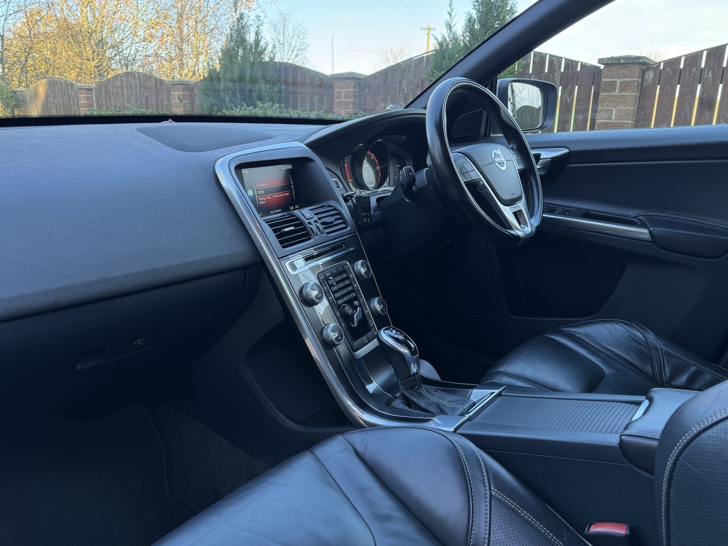 Used Volvo XC60 2015 for sale - 76579953: Photo 18