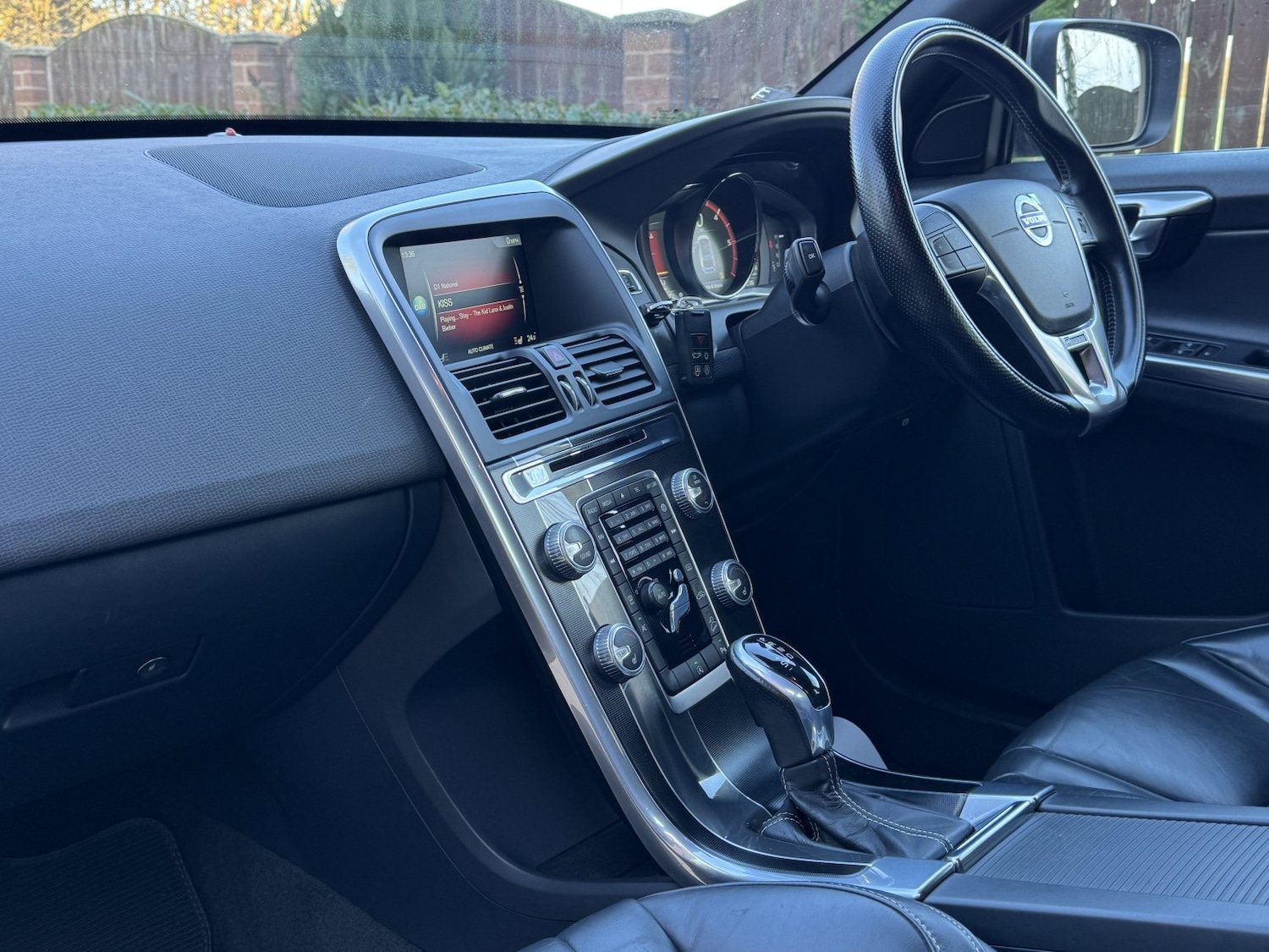 Used Volvo XC60 2015 for sale - 76579953: Photo 19