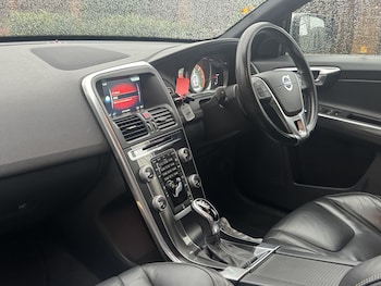 Used Volvo XC60 2015 for sale - 76579953: Photo