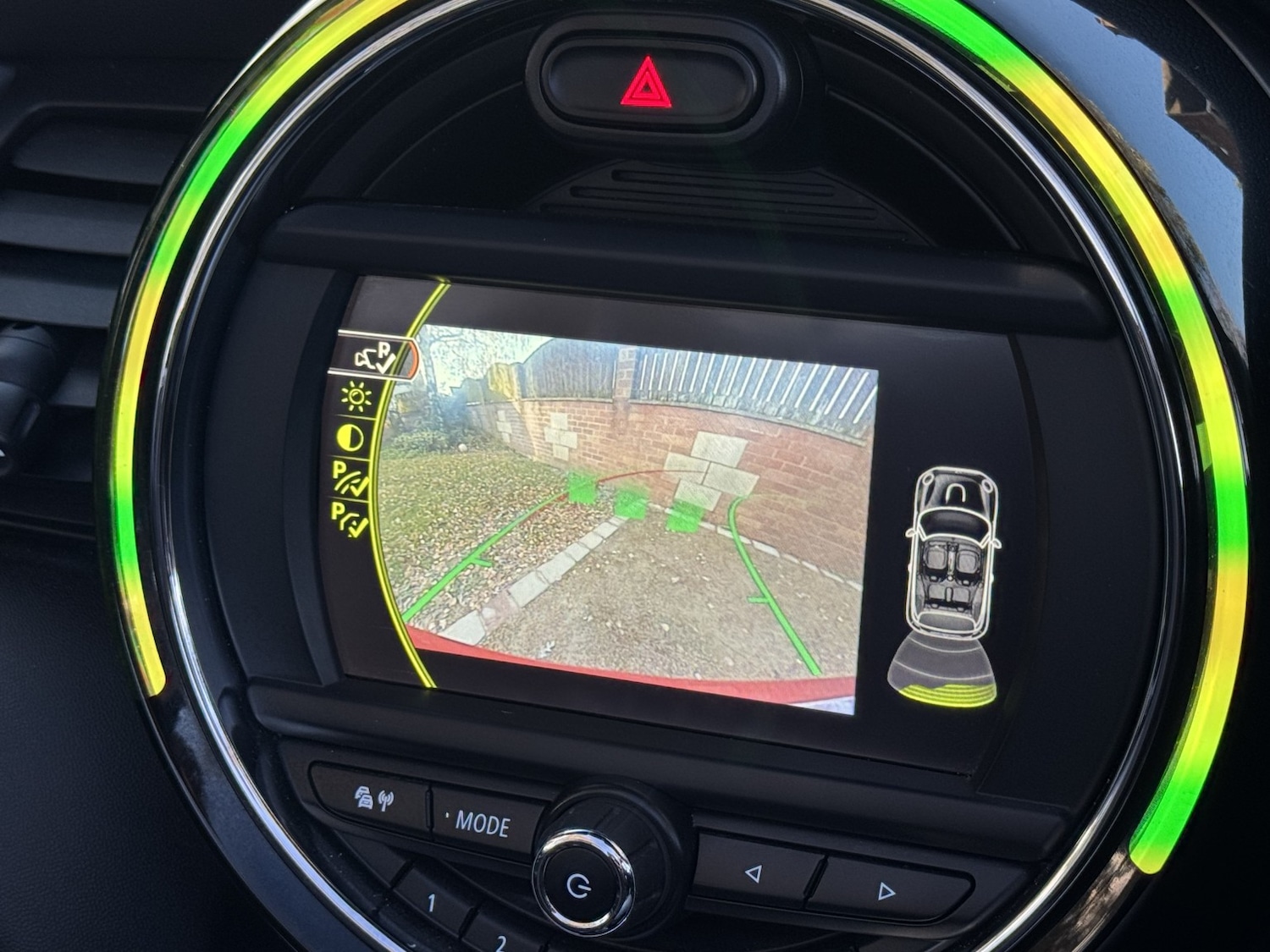 Used MINI Convertible 2016 for sale - 76699302: Photo 17