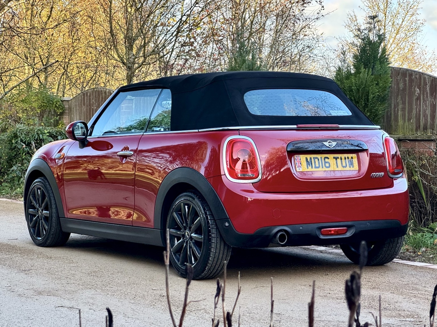 Used MINI Convertible 2016 for sale - 76699302: Photo 28