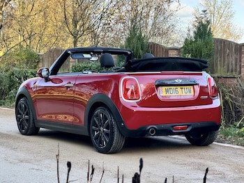 Used MINI Convertible 2016 for sale - 76699302: Photo