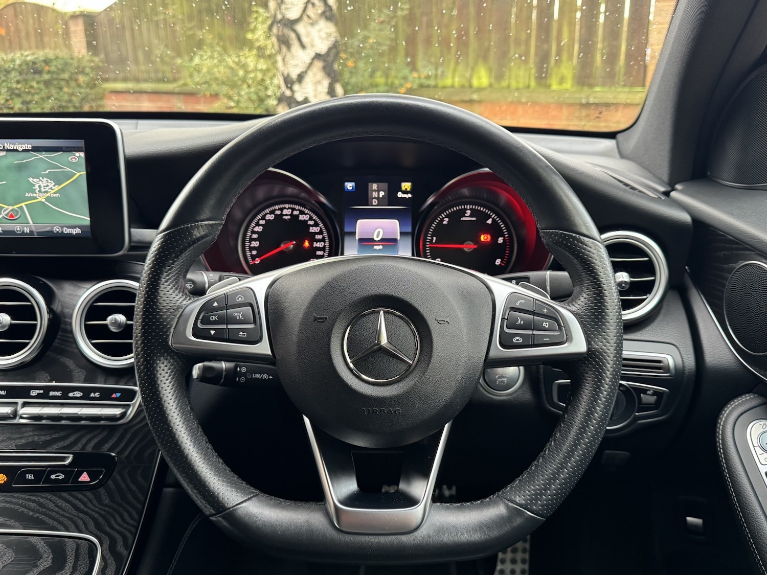 Used Mercedes-Benz GLC 2019 for sale - 76571148: Photo 11