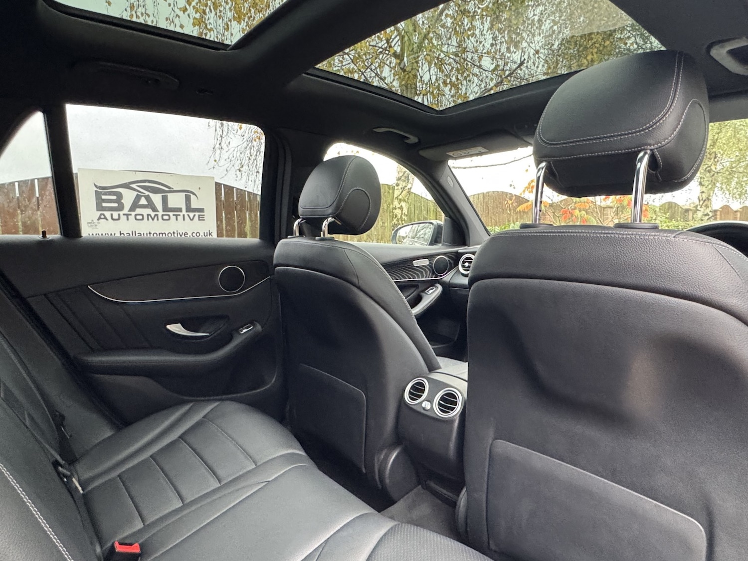 Used Mercedes-Benz GLC 2019 for sale - 76571148: Photo 29