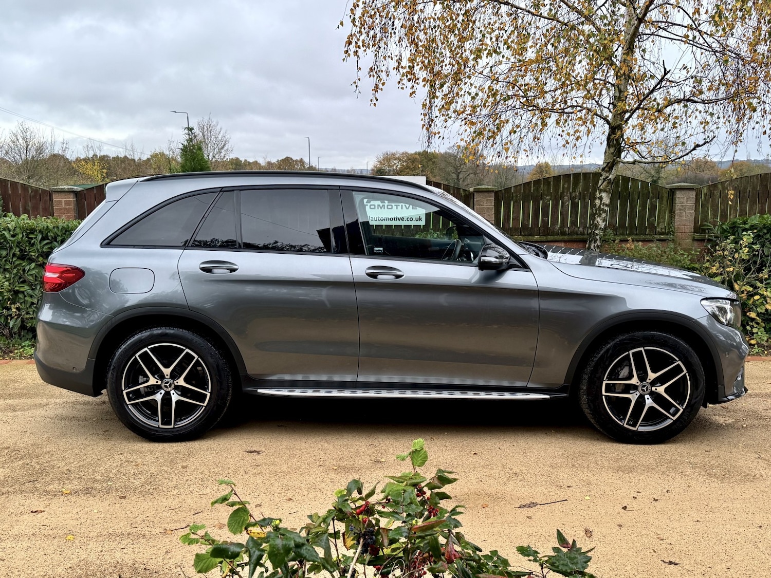 Used Mercedes-Benz GLC 2019 for sale - 76571148: Photo 5