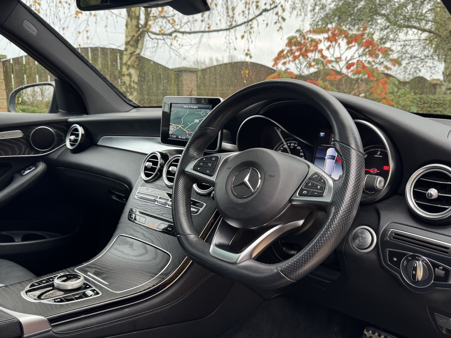 Used Mercedes-Benz GLC 2019 for sale - 76571148: Photo 9