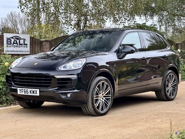 Used Porsche Cayenne 2016 for sale - 76281352: Photo 1