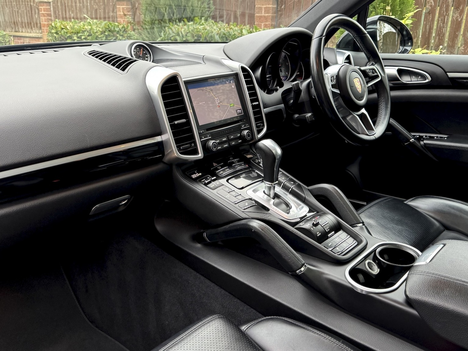 Used Porsche Cayenne 2016 for sale - 76281352: Photo 29