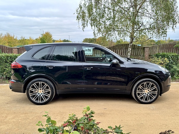 Used Porsche Cayenne 2016 for sale - 76281352: Photo 5