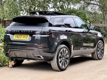 Used Land Rover Range Rover Evoque 2025 for sale - 79010749: Photo