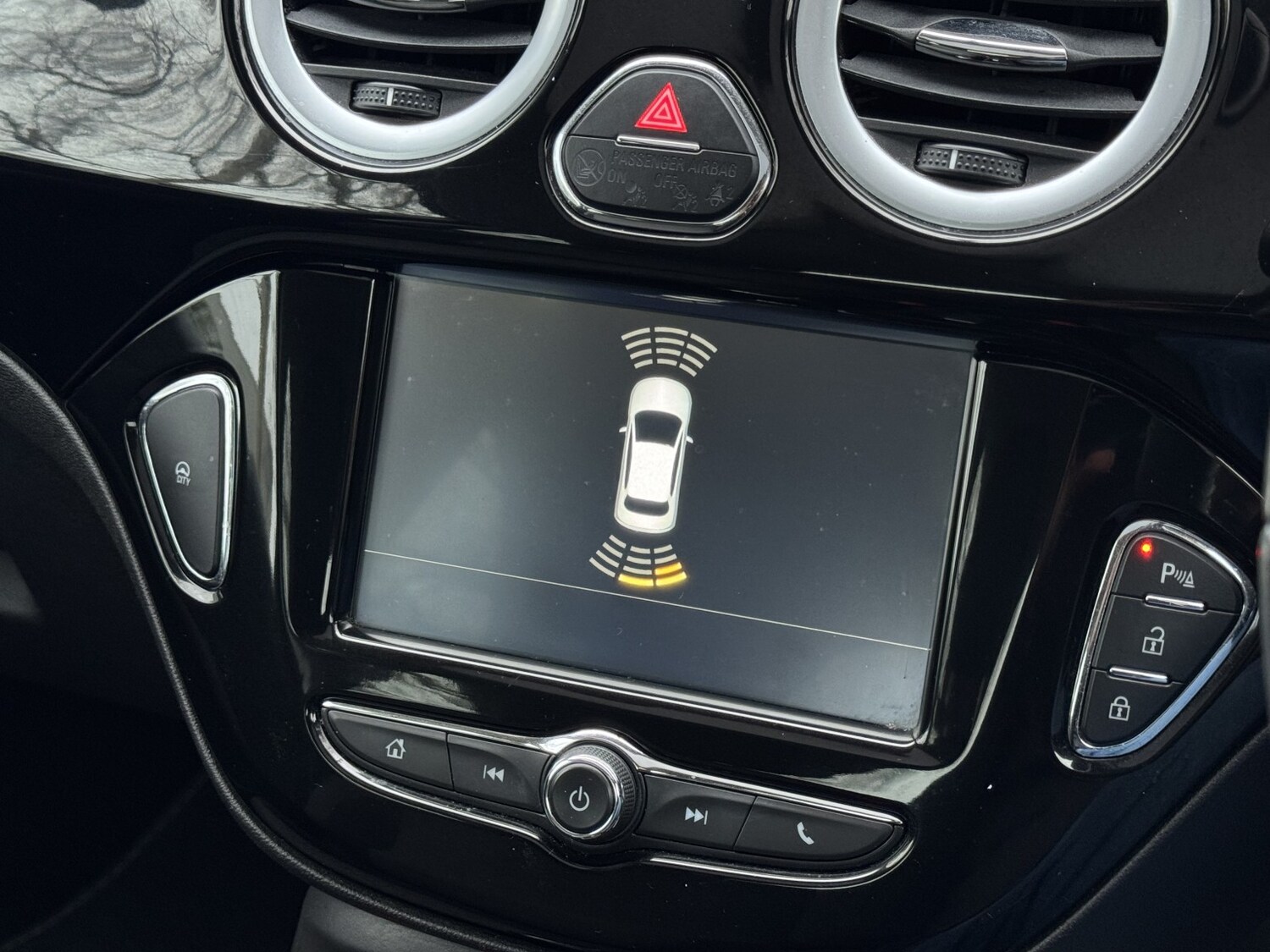 Used Vauxhall ADAM 2016 for sale - 77370706: Photo 17