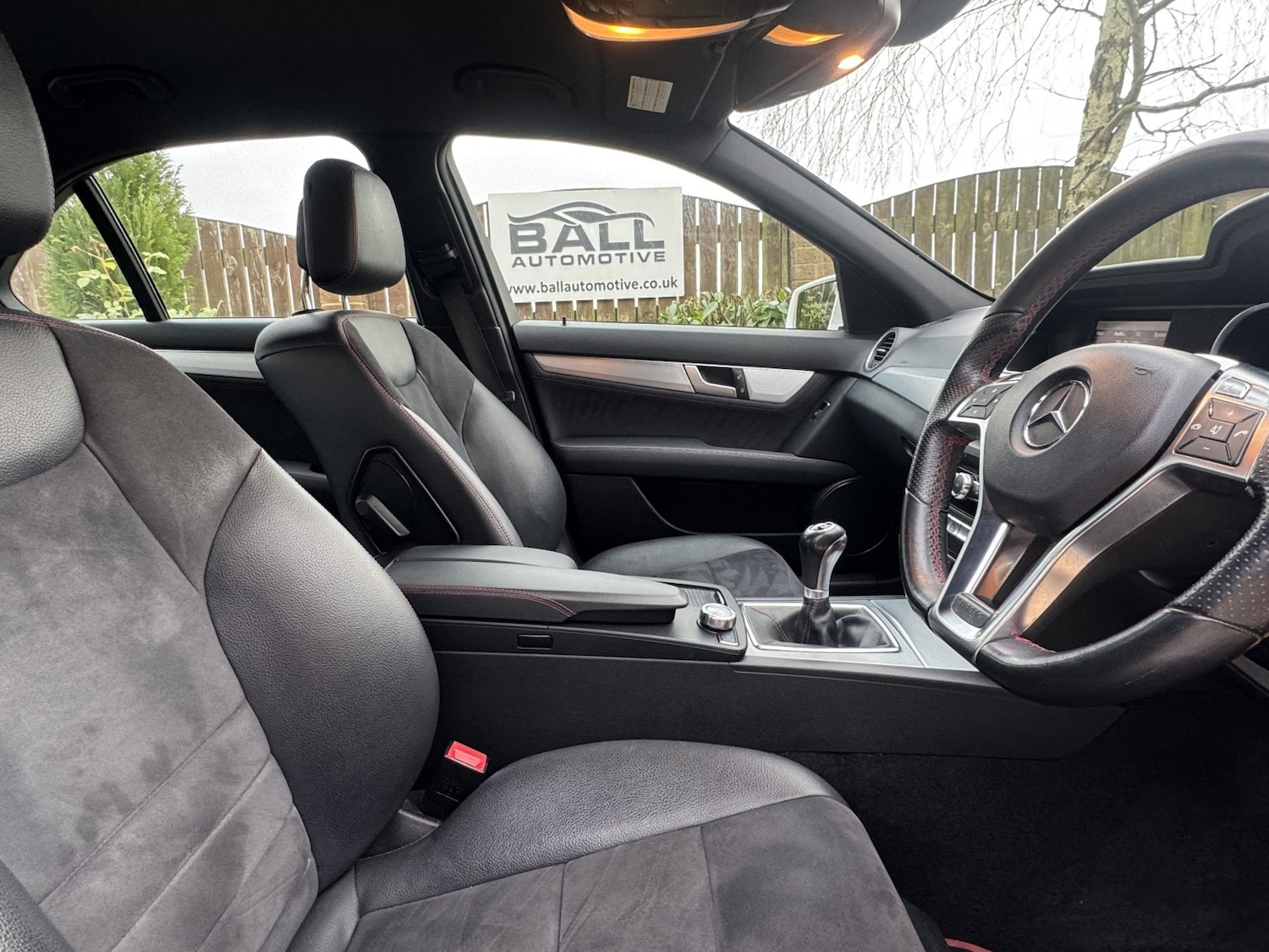 Used Mercedes-Benz C Class 2012 for sale - 77118639: Photo 10