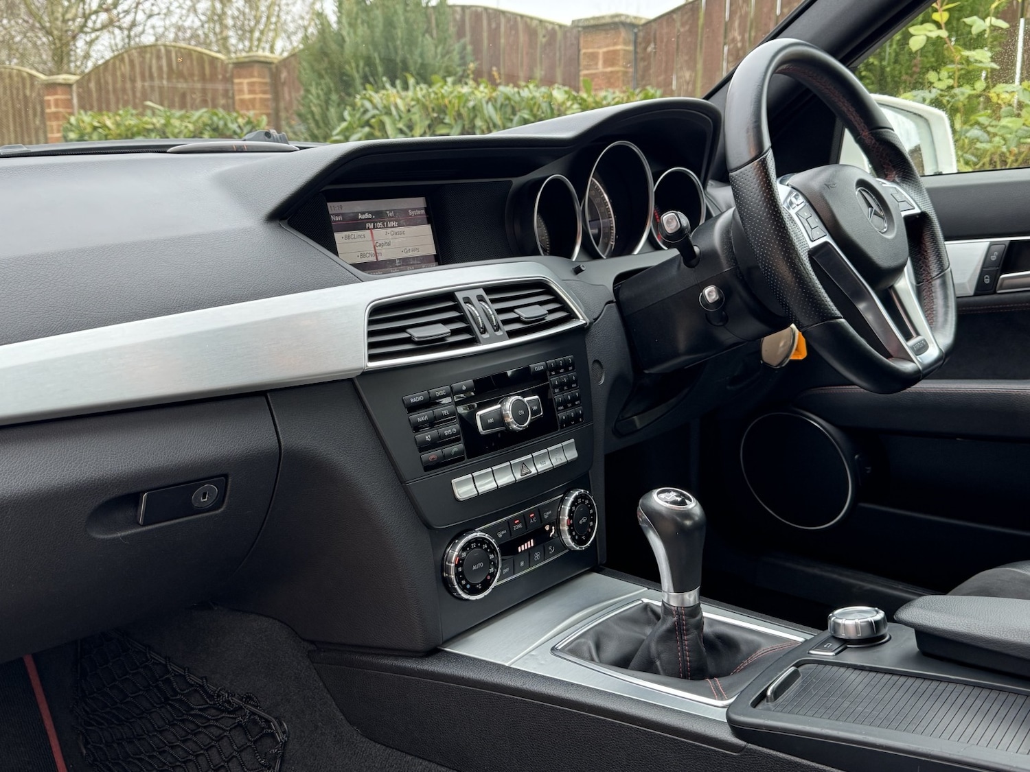 Used Mercedes-Benz C Class 2012 for sale - 77118639: Photo 16