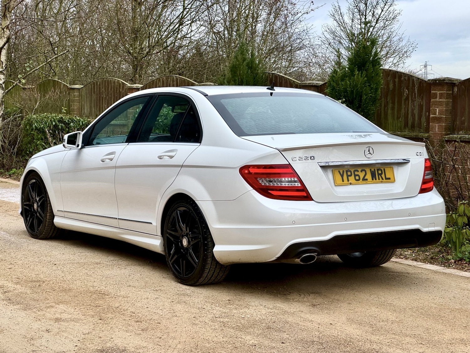Used Mercedes-Benz C Class 2012 for sale - 77118639: Photo 4