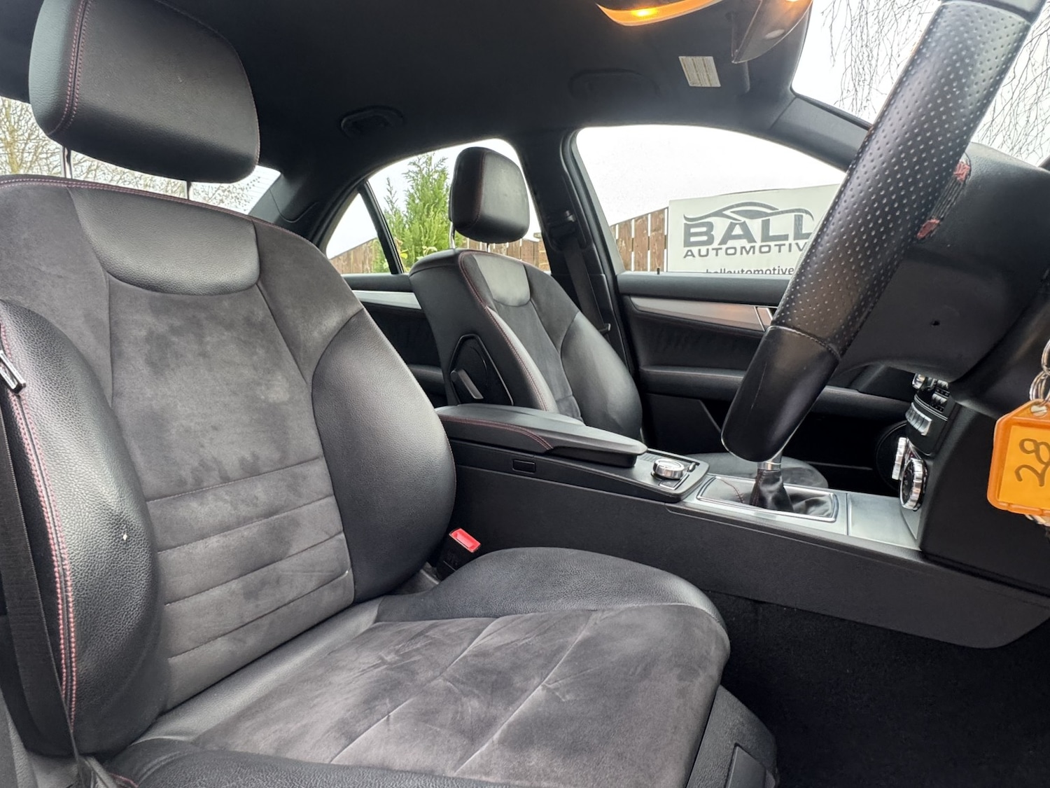 Used Mercedes-Benz C Class 2012 for sale - 77118639: Photo 9