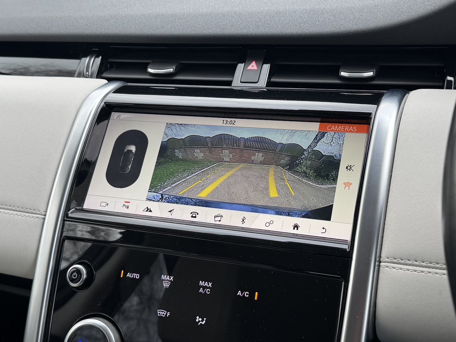 Used Land Rover Discovery Sport 2020 for sale - 77668580: Photo 15