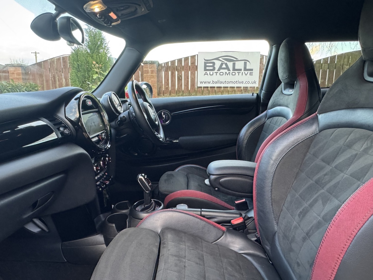 Used MINI Hatch 2019 for sale - 76687209: Photo 19