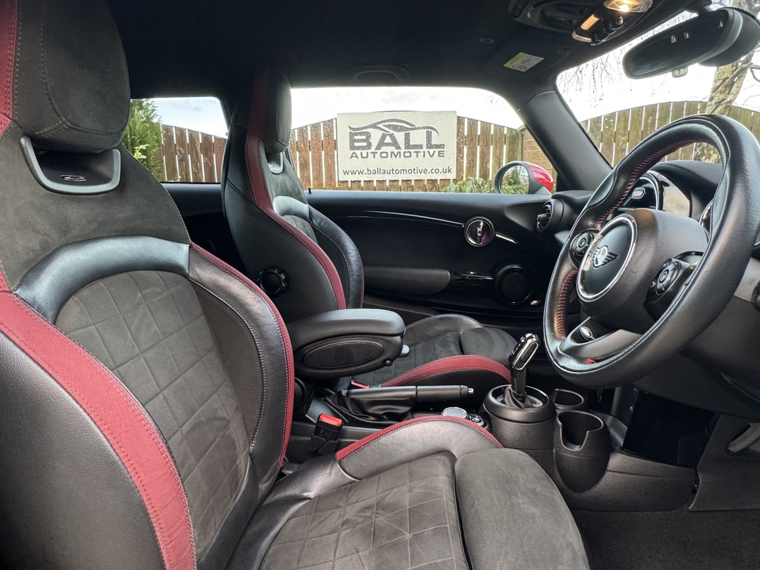 Used MINI Hatch 2019 for sale - 76687209: Photo 9