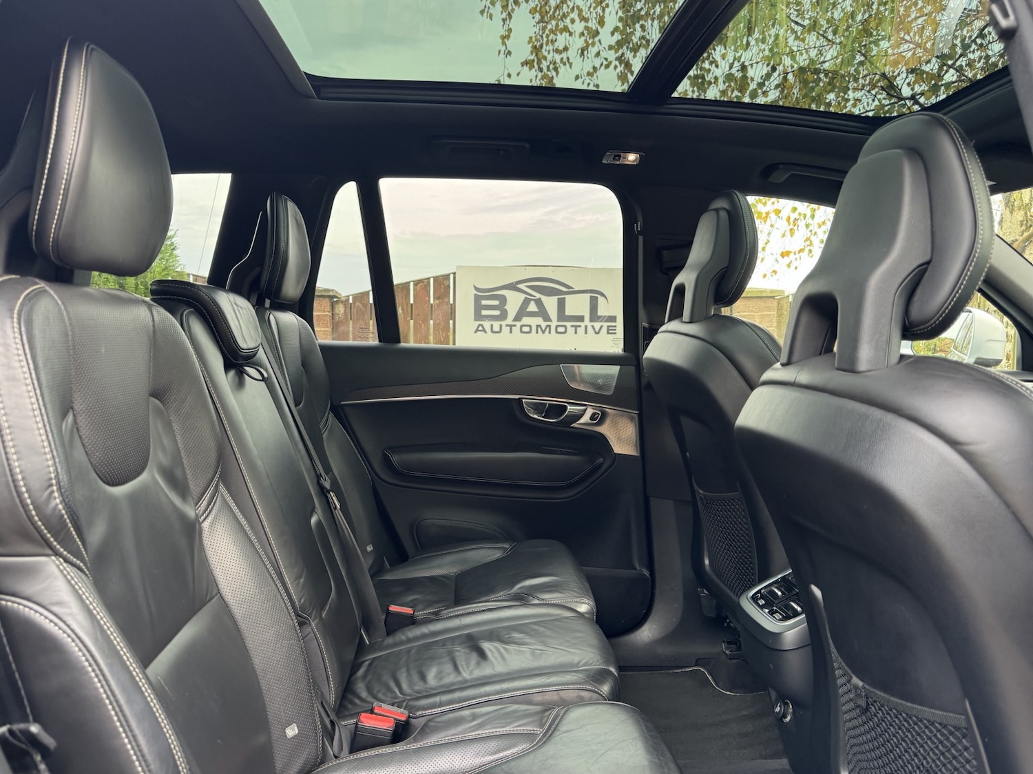 Used Volvo XC90 2015 for sale - 76358099: Photo 35