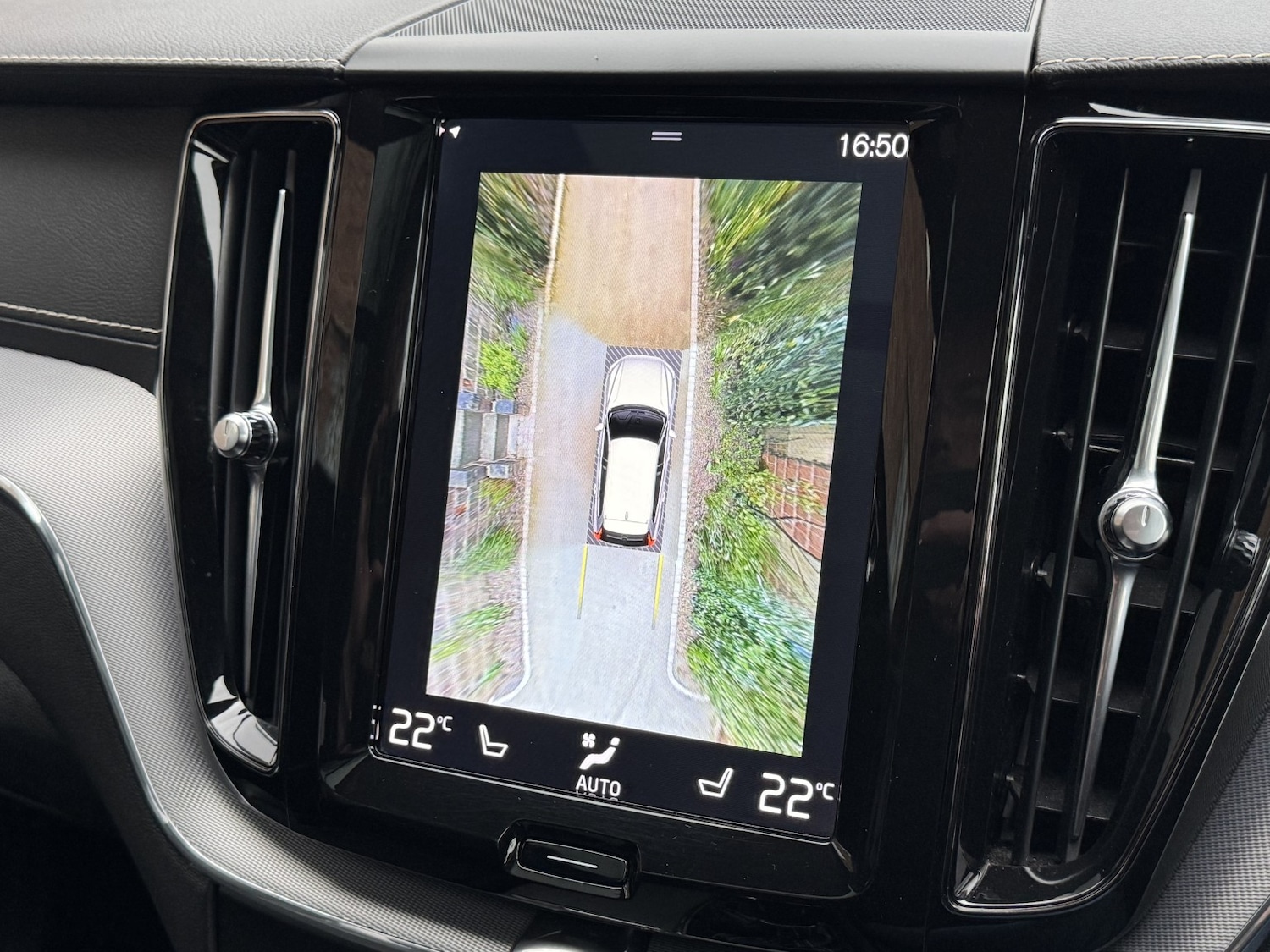 Used Volvo XC60 2018 for sale - 78004574: Photo 21