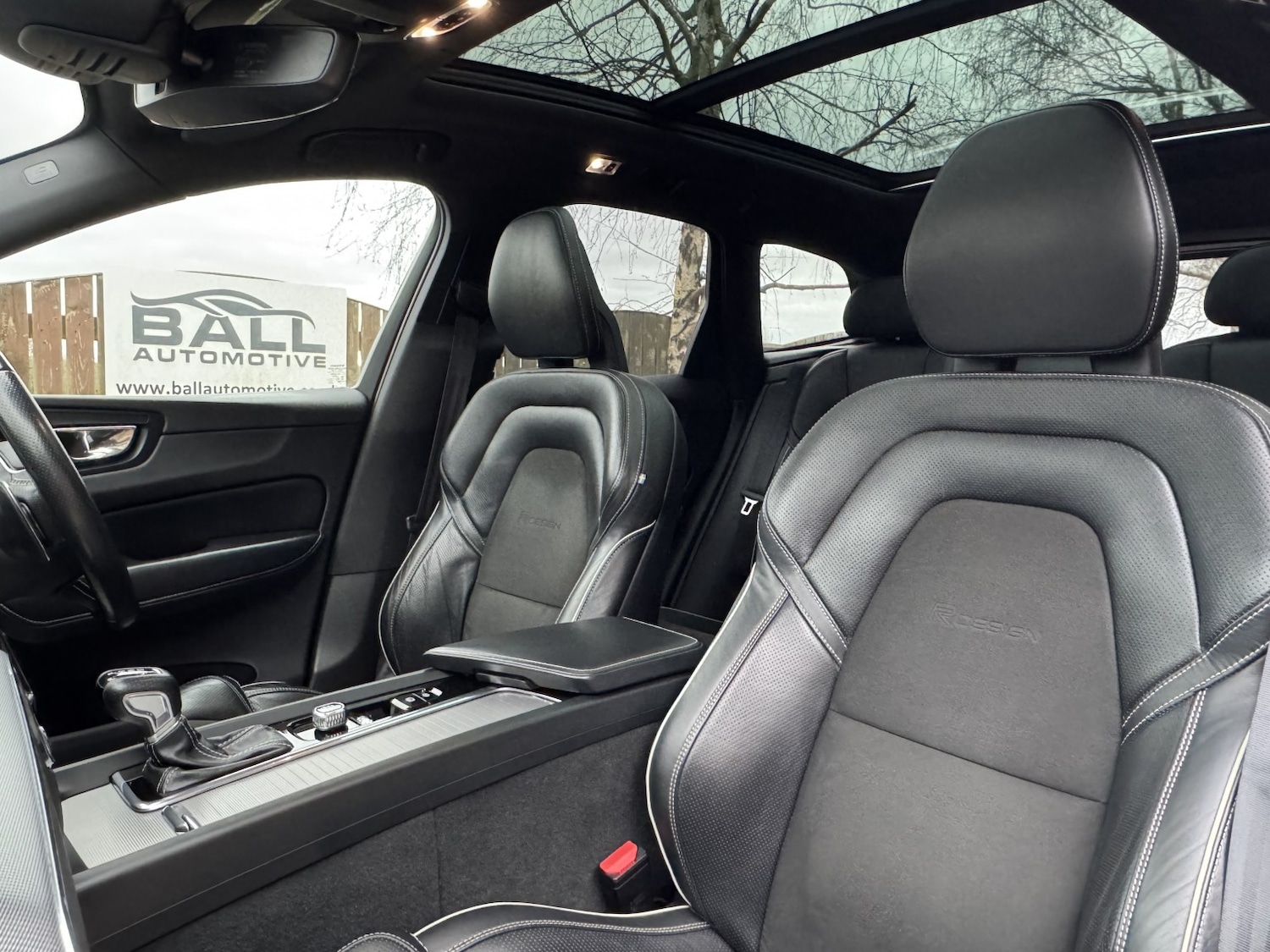 Used Volvo XC60 2018 for sale - 78004574: Photo 30